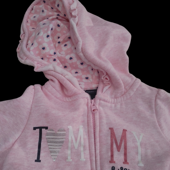 #2160 Tommy Hilfiger outfit set Girls 24 month - Picture 2 of 2